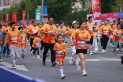 减肥从来不是一个人的战斗，全民减重如何破局