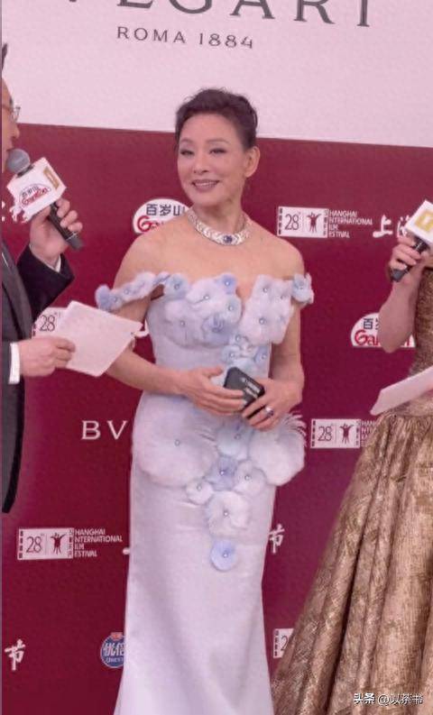 陈冲父亲 今年95岁高龄仍健在 加入美国籍的她难怪回国定居