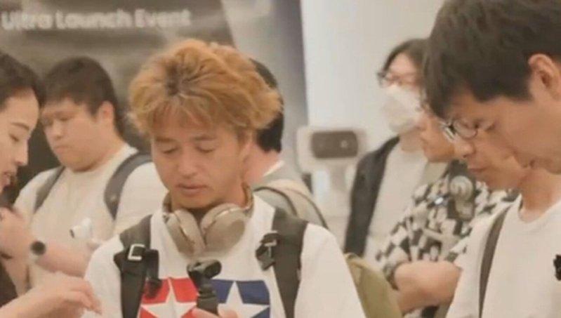 买到影石创新（Insta360）双摄云台相机Luna Ultra的日本民众。 （取...