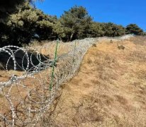 “泰山的刀片网，围住的不只是山”