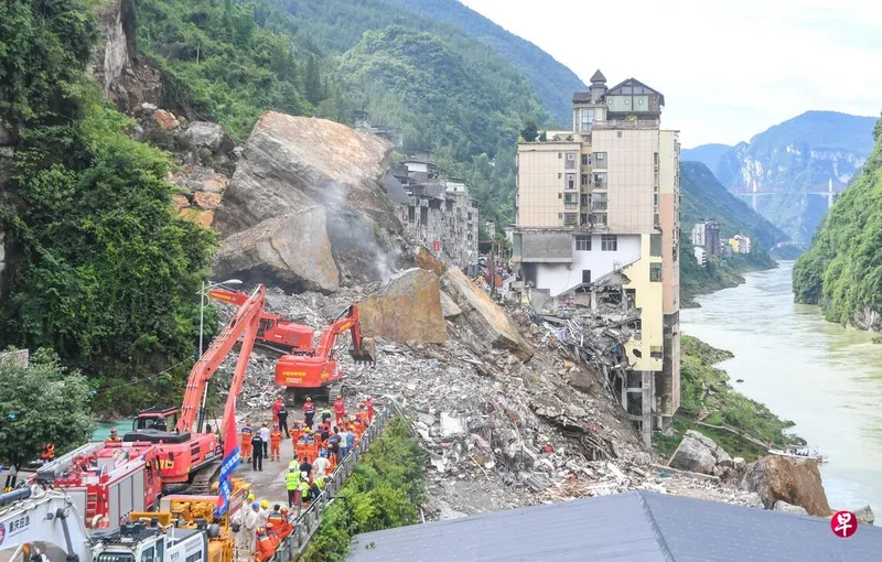 重庆彭水山体崩塌 遇难人数持续上升...
