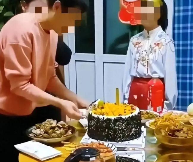 生日聚会,最中式恐怖的一幕正逼疯中国孩子 生日聚会,最中式恐怖的一幕正逼疯中国孩子
